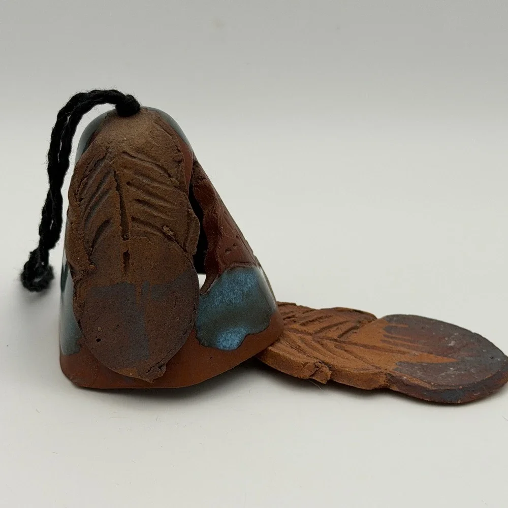 Southwestern Pueblo Clay Bell Ornament Terracotta Feather‎ Native Style Decor